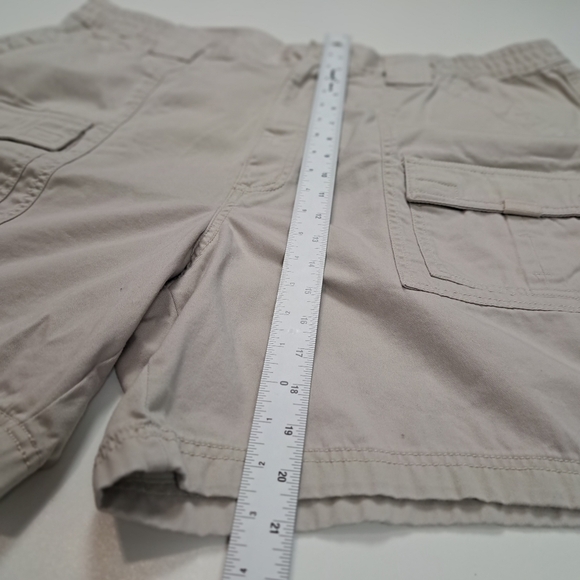 Roundtree & Yorke‎ men's shorts Size 48 brown with pockets - Picture 9 of 9